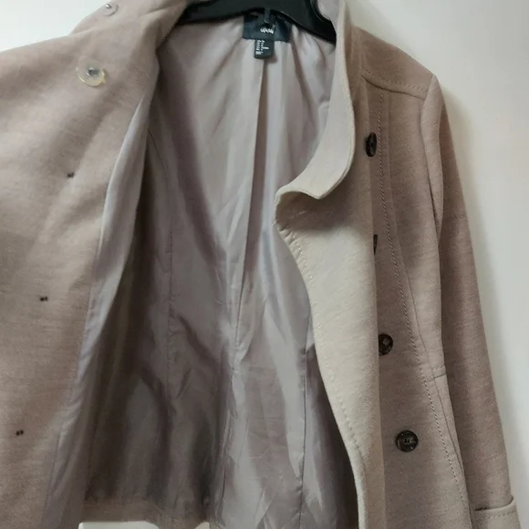 Fitted jacket - Picture 8 of 14